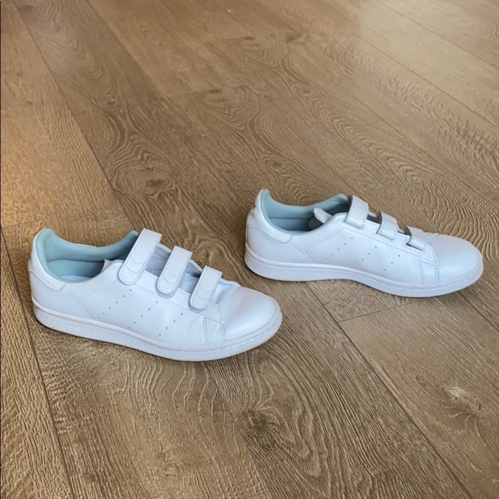 Adidas Stan Smith Women’s sneakers - size 6